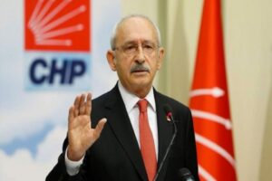 CHP lideri Kılı&ccedil;daroğlu, partisinin Ankara'daki genel merkezinde ger&ccedil;ekleşen t&ouml;rende konuştu.