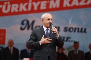 CHP lideri Kemal Kılı&ccedil;daroğlu, Suriye – Irak tezkeresine "Hayır" deme