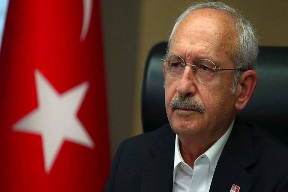 CHP Genel Başkanı&nbsp;Kemal Kılı&ccedil;daroğlu,&nbsp;D&uuml;zce'de meydana gelen 6.0 b&uuml;y&uuml;kl&uuml;ğ&uuml;ndeki depremin ardından,
