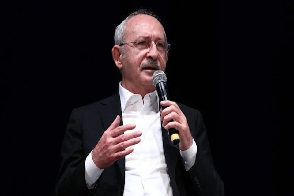 CHP lideri Kemal Kılı&ccedil;daroğlu, Cumhurbaşkanı adayının isminin a&ccedil;ıklanacağı tarihi duyurdu.