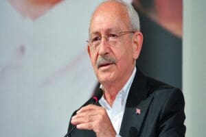 CHP lideri Kılı&ccedil;daroğlu, 29 Ekim cumhuriyet Bayramı nedeniyle yayınladığı mesajda,