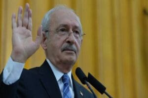 CHP lideri Kılı&ccedil;daroğlu, Cumhur İttifakı'nın ortağı MHP'yi vatandaşın dertleriyle ilgilenmemekle