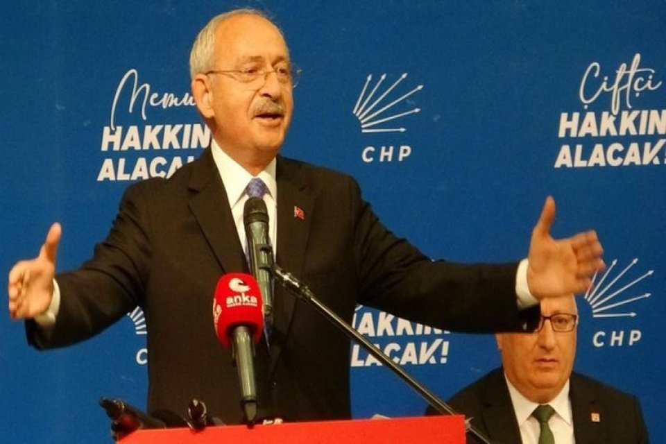 Kılıçdaroğlu Edirne'de: 'Çiftçiye ÖTV'siz KDV'siz kırmızı mazot vereceğiz' CHP Genel Başkanı Kemal Kılıçdaroğlu, partisinin Edirne'de düzenlenen grup toplantısında