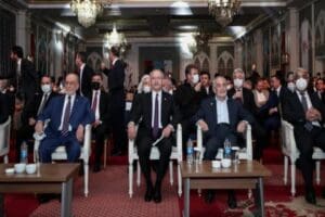 CHP Genel Başkanı Kemal Kılı&ccedil;daroğlu, Saadet Partisi&rsquo;nin d&uuml;zenlediği Erbakan&rsquo;ı anma
