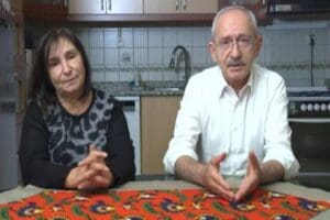 CHP Genel Başkanı Kemal Kılı&ccedil;daroğlu, sosyal medya hesabından eşi Selvi