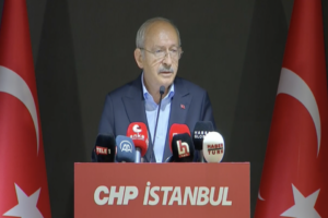 &nbsp; CHP Genel Başkanı Kemal Kılı&ccedil;daroğlu,&nbsp;28 Şubat'tan Roboski'ye, Diyarbakır hapishanesi
