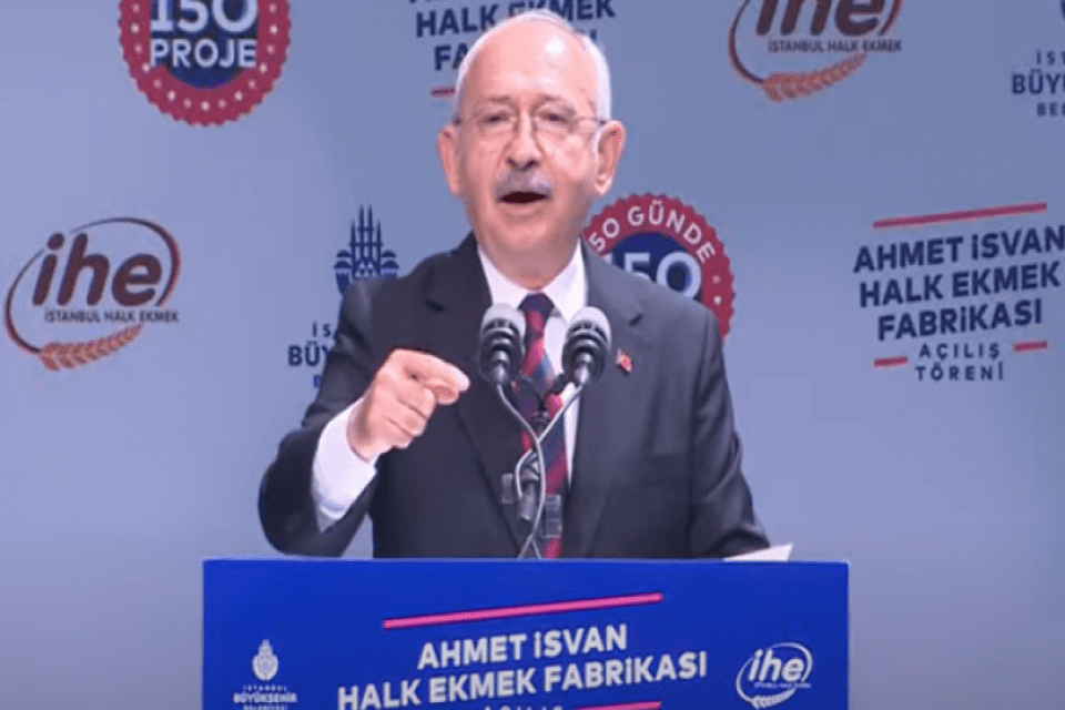 CHP Genel Başkanı Kemal Kılı&ccedil;daroğlu, İstanbul&rsquo;da &lsquo;Ahmet İsvan Halk Ekmek