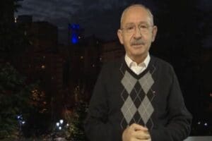 CHP lideri Kemal Kılı&ccedil;daroğlu, kış saati uygulamasına ge&ccedil;ilmemesine tepki g&ouml;sterdi.