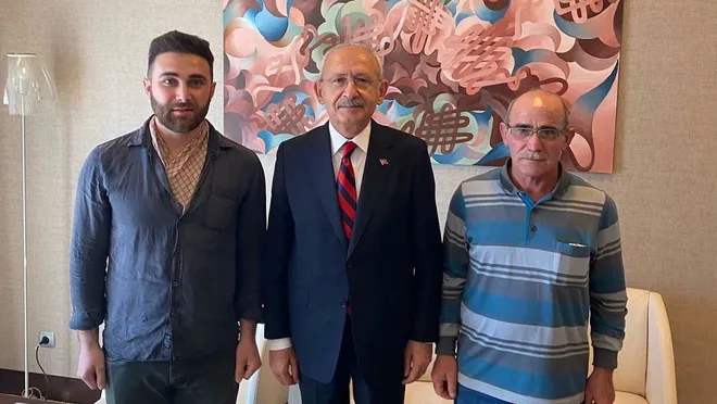CHP lideri Kemal Kılı&ccedil;daroğlu, Konya&rsquo;da katledilen Dedeoğulları ailesinin akrabaları ile