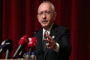 CHP Genel Başkanı Kemal Kılı&ccedil;daroğlu, Birleşmiş Milletler D&uuml;nya Barış G&uuml;n&uuml;