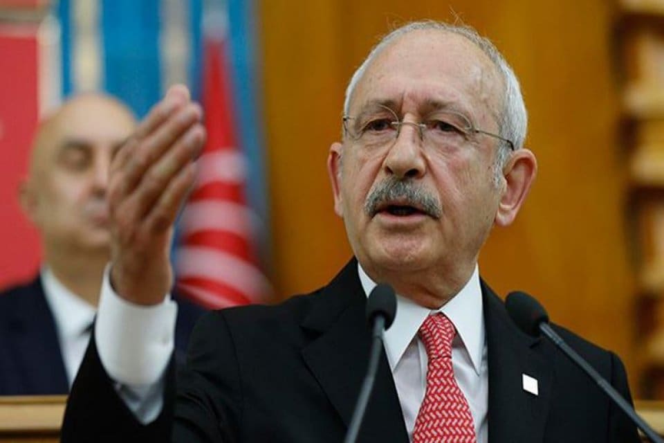 CHP Genel Başkanı Kemal Kılı&ccedil;daroğlu, 104 emekli amiralin yayımladığı bildirinin