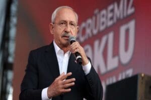 CHP lideri Kemal Kılı&ccedil;daroğlu, 1 Kasım'da Londra'ya giderken 4 g&uuml;n