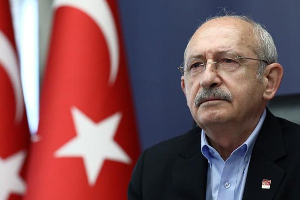 CHP Genel Başkanı Kemal Kılı&ccedil;daroğlu, CHP&rsquo;li b&uuml;y&uuml;kşehir ve il belediye