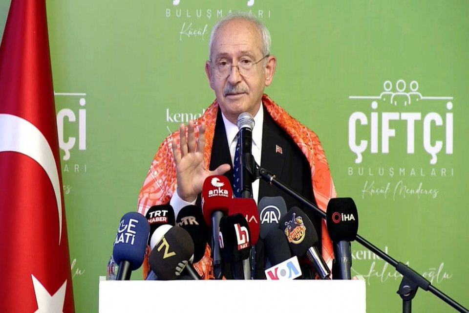 Bir dizi programa katılmak için İzmir'e gelen CHP Lideri Kemal