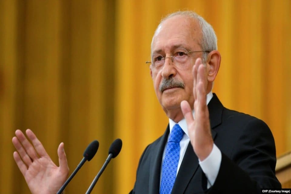CHP lideri Kılı&ccedil;daroğlu, kendisine dava a&ccedil;an Cumhurbaşkanı Erdoğan'a paylaştığı videoyla