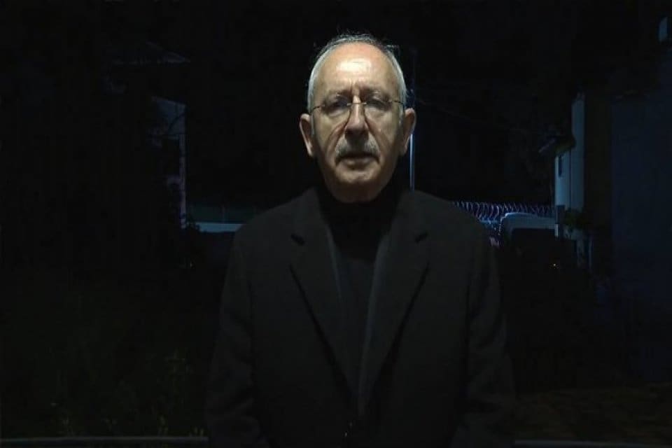 Gece sosyal medya hesabından bir video yayımlayan CHP lideri Kılı&ccedil;daroğlu,