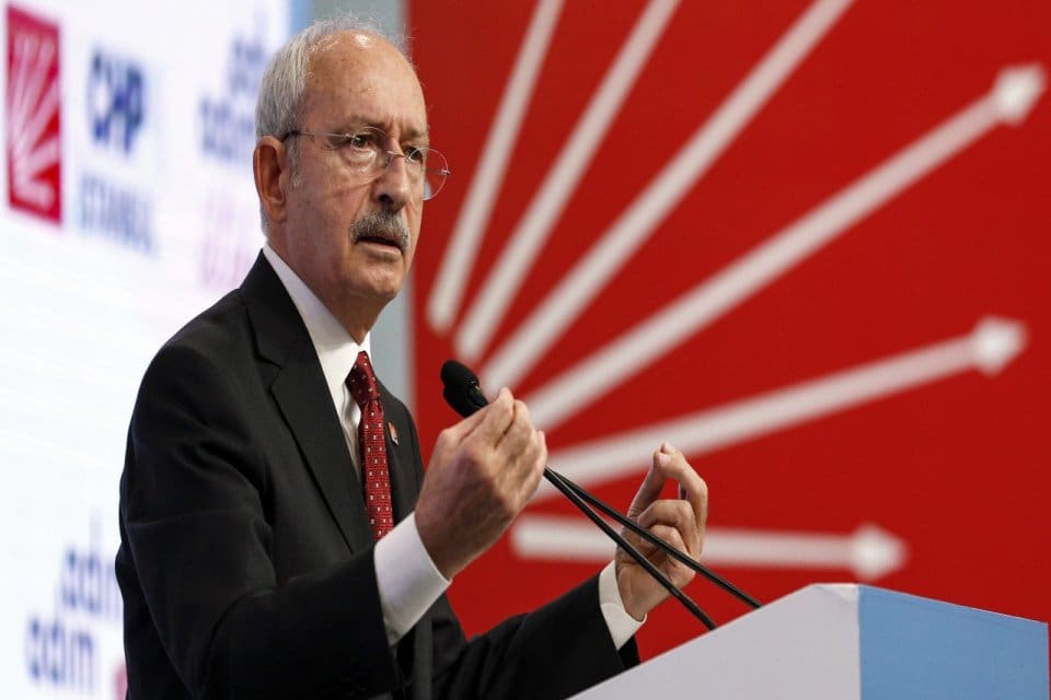 Cumhuriyet Halk Partisi ( CHP) Genel Başkanı Kemal Kılı&ccedil;daroğlu, Elazığ'daki