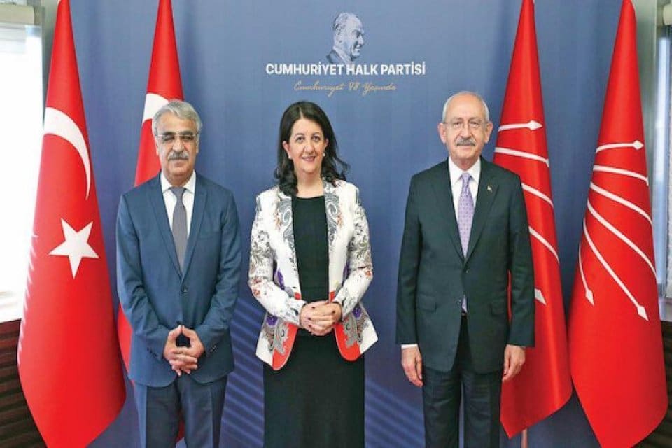 Kılı&ccedil;daroğlu, ertelenen HDP ziyaretine ilişkin, "Onu bana sormayacaksınız, onu ev