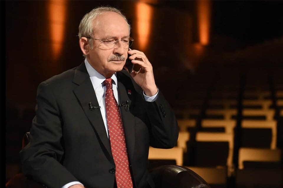 Cumhuriyet Halk Partisi Genel Başkanı Kemal Kılı&ccedil;daroğlu, İzmir&rsquo;de yaşadığı ekonomik