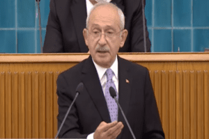CHP lideri Kemal Kılı&ccedil;daroğlu, partisinin grup toplantısında konuşuyor. Kılı&ccedil;daroğlu'nun a&ccedil;ıklamalarından