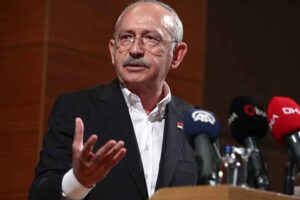 CHP Genel Başkanı Kemal Kılıçdaroğlu, AK Parti'ye katıldığını duyuran Mehmet