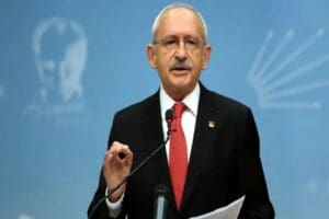CHP Genel Başkanı Kemal Kılı&ccedil;daroğlu, MHP Genel Başkanı Devlet Bah&ccedil;eli'nin