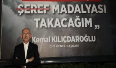 Kılıçdaroğlu’ndan pankart tepkisi: Batsın bu diliniz