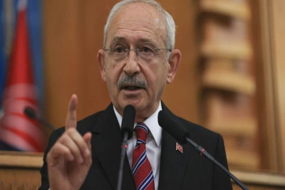RT&Uuml;K'&uuml;n kararına tepki g&ouml;steren Kılı&ccedil;daroğlu, "Ey Saray, senin meselen bana