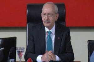 10 ilde b&uuml;y&uuml;k yıkıma neden olan deprem felaketi sonrası se&ccedil;imlerin