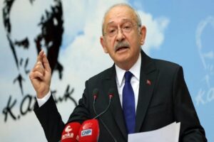 CHP lideri Kemal Kılıçdaroğlu, Twitter hesabından yaptığı paylaşımlarda "Beşli Çeteler,