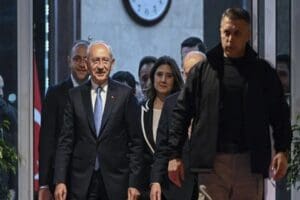 CHP lideri Kılı&ccedil;daroğlu, 6'lı masanın Cumhurbaşkanı adayının g&ouml;r&uuml;ş&uuml;ld&uuml;ğ&uuml; toplantıya ilişkin