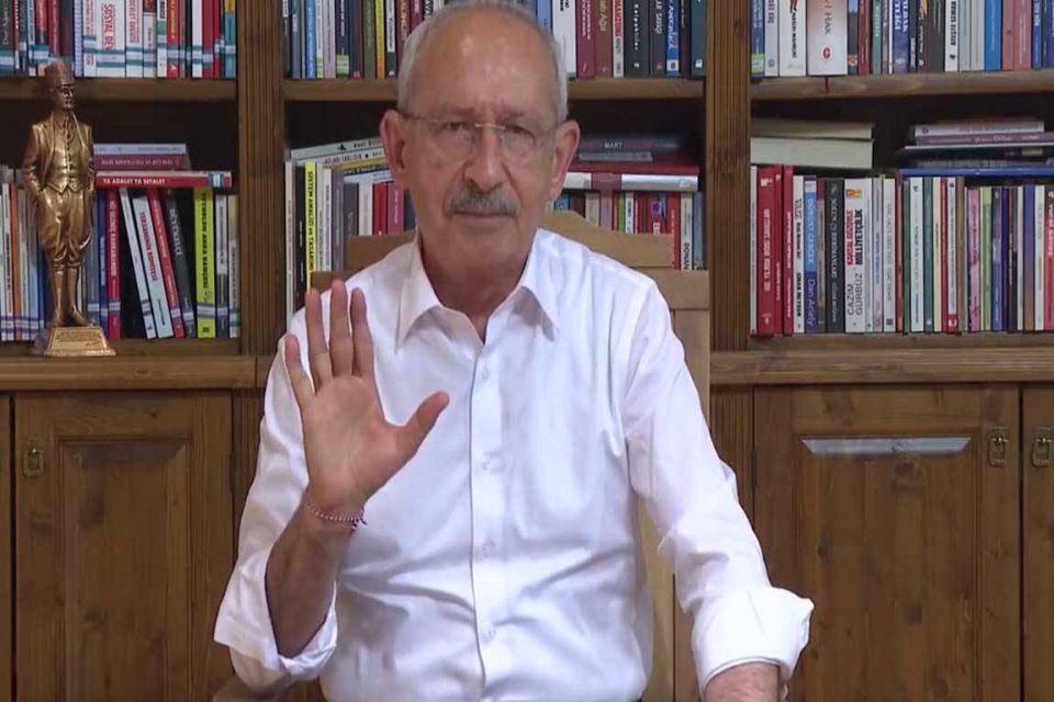Millet İttifakı'nın cumhurbaşkanı adayı Kemal Kılıçdaroğlu "emekçiler" başlıklı yeni bir