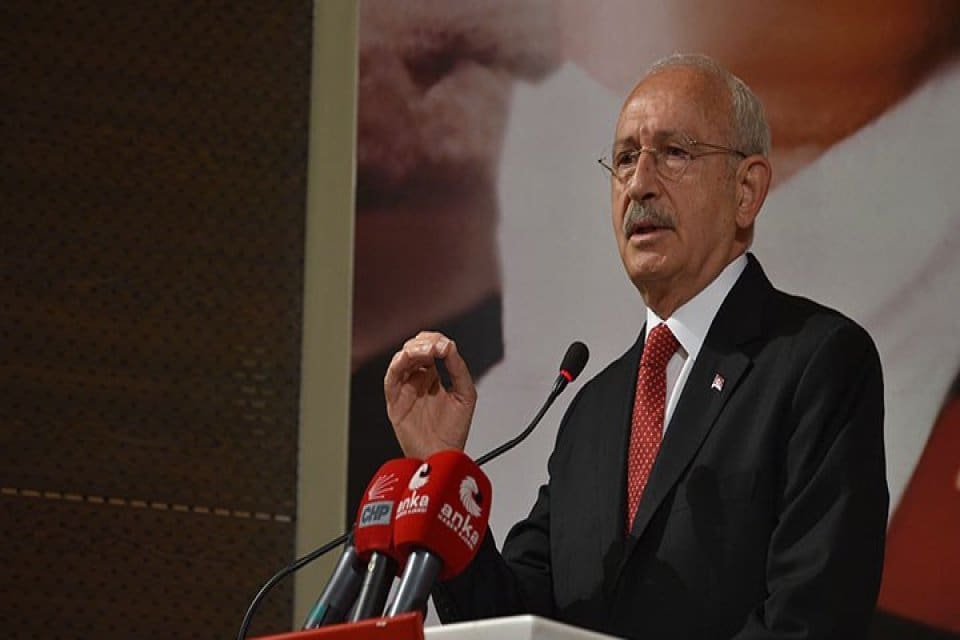 CHP Genel Başkanı Kemal Kılı&ccedil;daroğlu, partisinin TBMM Grubu tarafından d&uuml;zenlenen