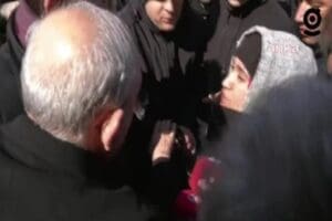 Afet b&ouml;lgesinde incelemelerde bulunan Kemal Kılı&ccedil;daroğlu depremzedelerin sorunlarını diledi. Kılı&ccedil;daroğlu'ndan