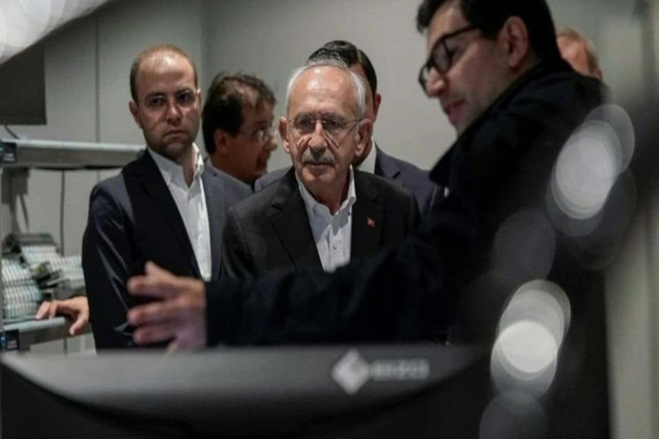 CHP Genel Başkanı Kemal Kılı&ccedil;daroğlu'nun, 23-26 Kasım tarihleri arasında planlanan