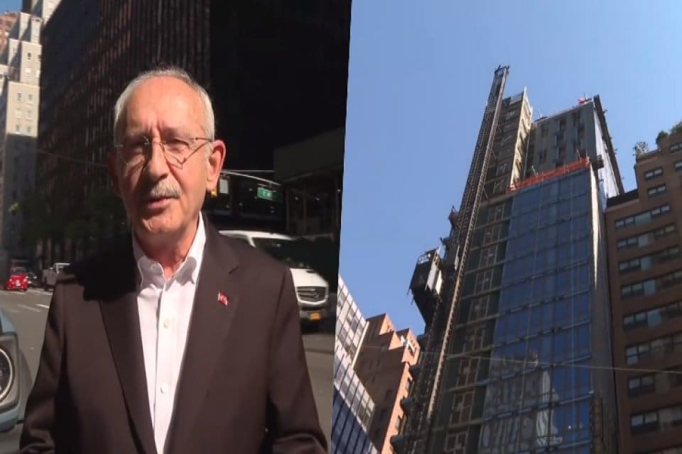 New York'ta T&Uuml;RKEN Vakfı'nın yaptırdığı g&ouml;kdelenin &ouml;n&uuml;nden Cumhurbaşkanı Erdoğan'a seslenen