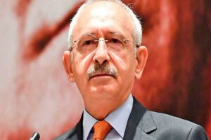 Cumhuriyet Halk Partisi Genel Başkanı Kemal Kılıçdaroğlu, katıldığı bir canlı