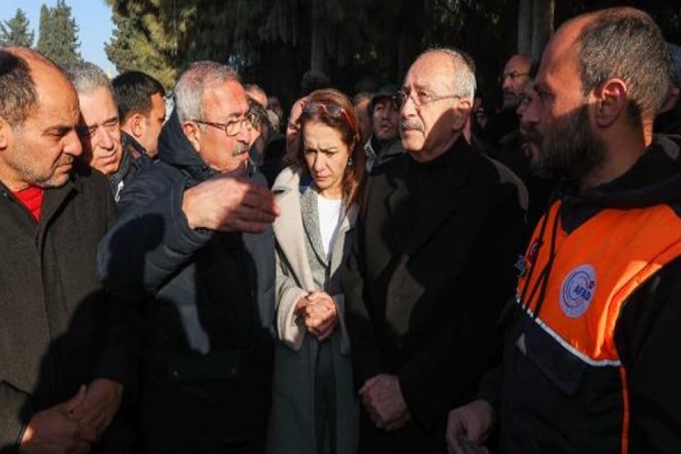 CHP Genel Başkanı Kemal Kılı&ccedil;daroğlu, deprem felaketinden etkilenen Osmaniye'yi ziyaret