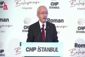 CHP Genel Başkanı Kemal Kılı&ccedil;daroğlu, İstanbul'da Roman Buluşması'na katıldı. CHP