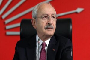 CHP lideri Kılıçdaroğlu, bugün saat 22.00'de Twitter hesabından önemli bir