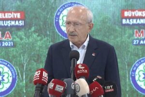 CHP Genel Başkanı Kemal Kılıçdaroğlu, büyükşehir belediye başkanları toplantısında konuştu.