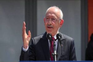 Millet İttifakı&rsquo;nın Cumhurbaşkanı Adayı, CHP Genel Başkanı&nbsp;Kemal Kılı&ccedil;daroğlu,&nbsp;&nbsp;"Devletin kurumlarını bilmeyenler
