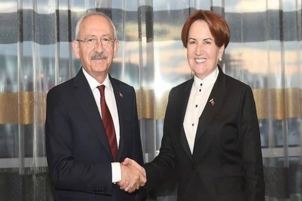 6'lı masada adaylık tartışması devam ediyor. CHP Genel Başkanı Kemal