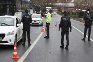 İ&ccedil;işleri Bakanlığı, muafiyet kapsamında olan sekt&ouml;r &ccedil;alışanlarına y&ouml;nelik toplam 3