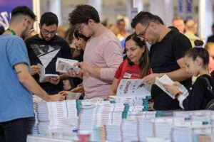 İZMİR B&uuml;y&uuml;kşehir Belediyesi ev sahipliğinde İZFAŞ ve SNS Fuarcılık tarafından