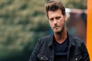 Şimdilerde Serenay Sarıkaya ile aynı dizide başrol oynayacak olan Kıvanç