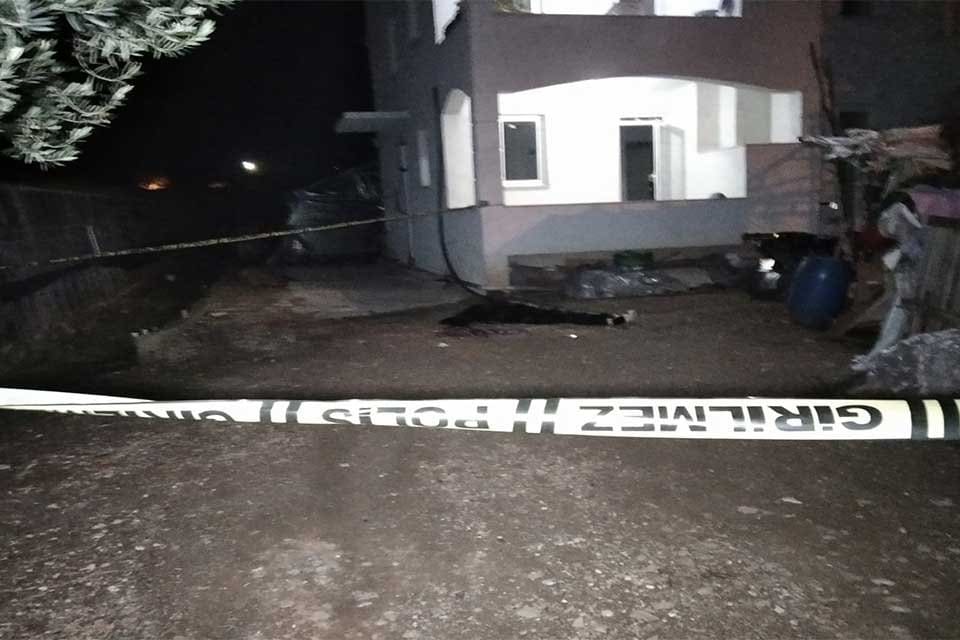 Muğla'nın Fethiye il&ccedil;esinde tartıştığı kız arkadaşı Derya G&uuml;l'&uuml; (35) tabancayla