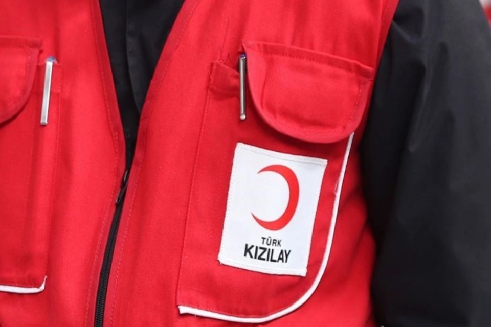 Deprem bölgesinde binden fazla çalışanı ve 5 bine yakın gönüllüyle