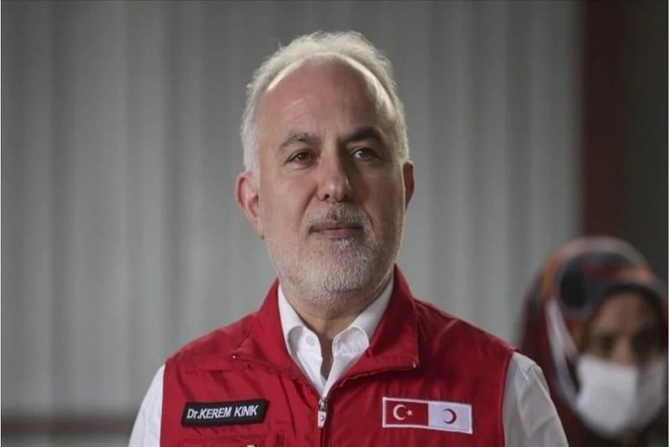 Kızılay Başkanı Kerem Kınık,&nbsp;'T&uuml;rkiye Tek Y&uuml;rek'&nbsp;kampanyasında Kızılay&rsquo;a taahh&uuml;t edilen 354