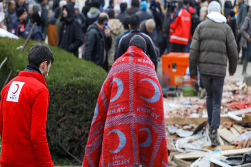 Merkez &uuml;ss&uuml; Kahramanmaraş olan 7.7 ve 7.6 b&uuml;y&uuml;kl&uuml;ğ&uuml;ndeki iki depremin